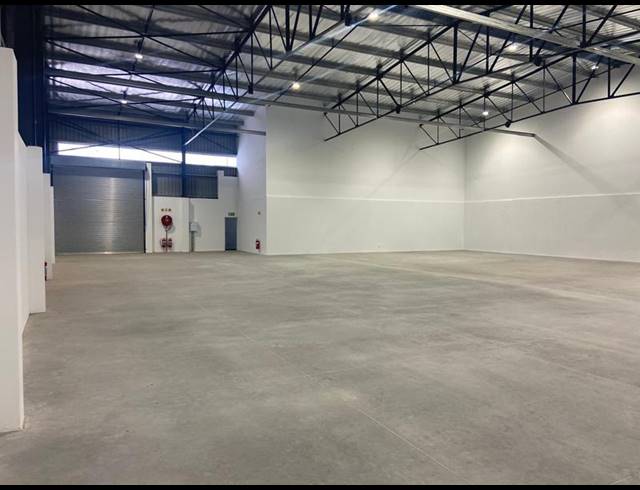 BUSINESS PROPERTY TO RENT IN FAIRVIEW